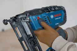 Bosch Power Tools 18V 16-Gauge Angled Finish Nailer GNH18V-16MAN