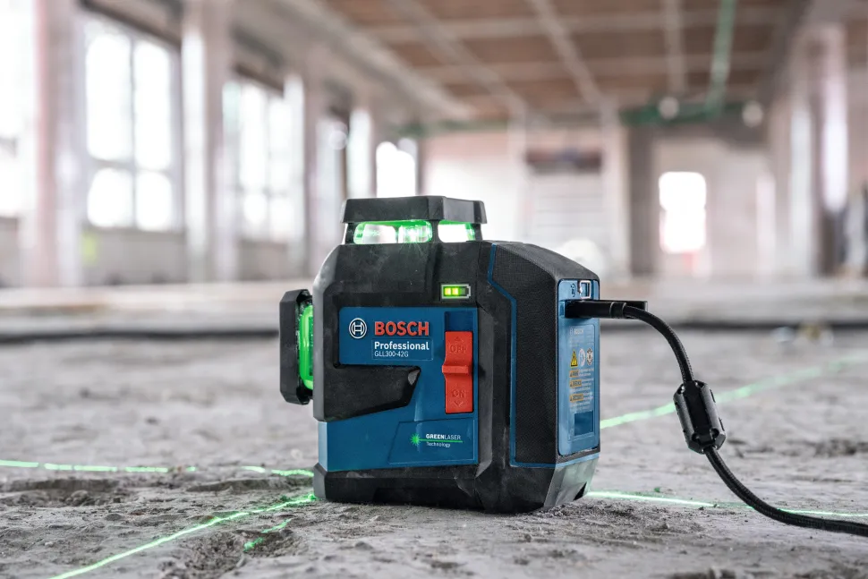 Bosch Power Tools 3.7V Leveling and Alignment Laser GLL300-42GL