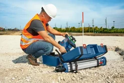 Bosch 18V REVOLVE4000 Connected Green-Beam Self-Leveling Rotary Laser Kit GRL4000-90CHVGK