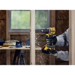 DeWalt ATOMIC COMPACT SERIES 20V MAX* Brushless Cordless 1/2
