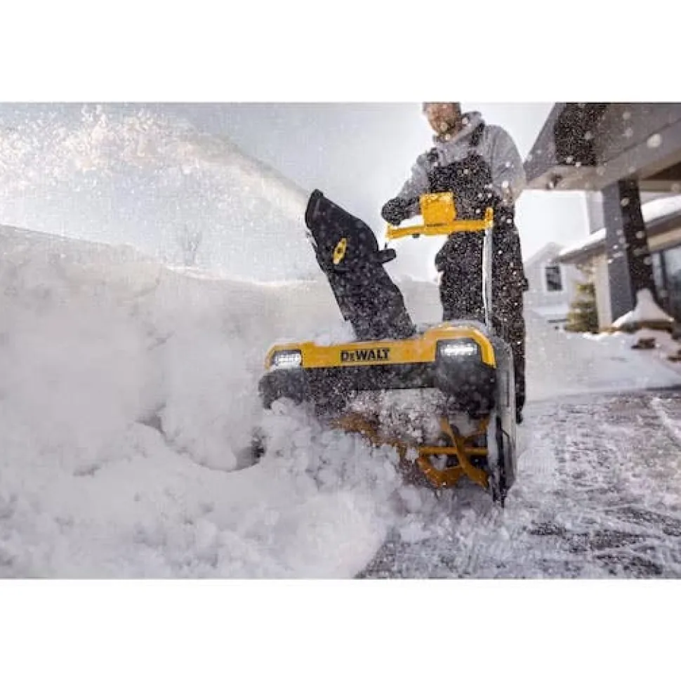 DeWalt 21" Flexvolt 60V Snow Blower Single-Stage 12.0Ah Kit DCSNP2142Y2