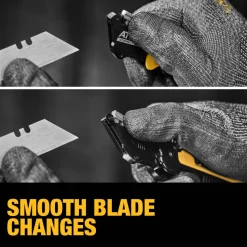 DeWalt Power Tools Push and Flip Folding Utility Knife Set DWHT10995