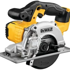 DeWalt 20V MAX Cordless 5-1/2" Metal Cutting Circular Saw (Bare Tool) DCS373B