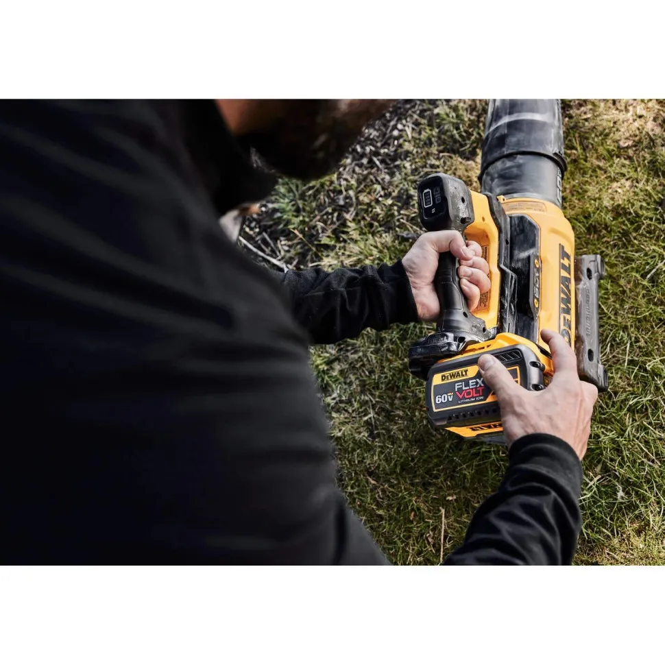 DeWalt 60V MAX Premium Blower Kit DCBL777Y1