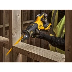 DeWalt 20V MAX* XR Brushless Cordless Reciprocating Saw (Tool Only) DCS382B