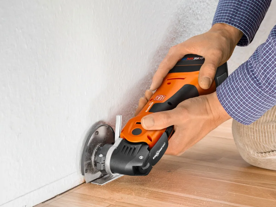 Fein 18V AmpShare MULTIMASTER AMM 700 Max Top 4.0 Ah AS Cordless oscillating multi-tool 71293661090