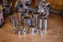 Gearwrench 163 Piece 1/4", 3/8", & 1/2" Drive 6 Point Master Socket Set 89073