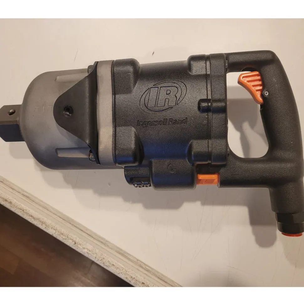 Ingersoll Rand Super Duty Impact Wrench | 1-1/2" Drive | 2750 RPM | 5000 ft. - lbs. Torque 3955B2TI