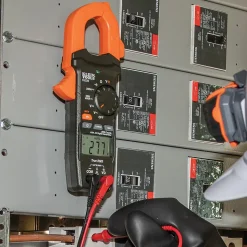 Klein Digital Clamp Meter, AC Auto-Ranging 400 Amp with Temp CL220