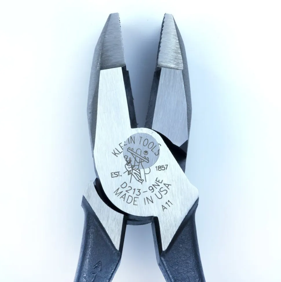 Klein Tools Lineman's Pliers, New England Nose, 9" D213-9NE