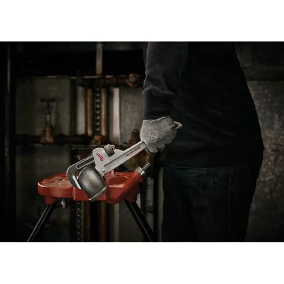 Milwaukee 10" Aluminum Pipe Wrench 48-22-7210