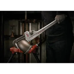 Milwaukee 12