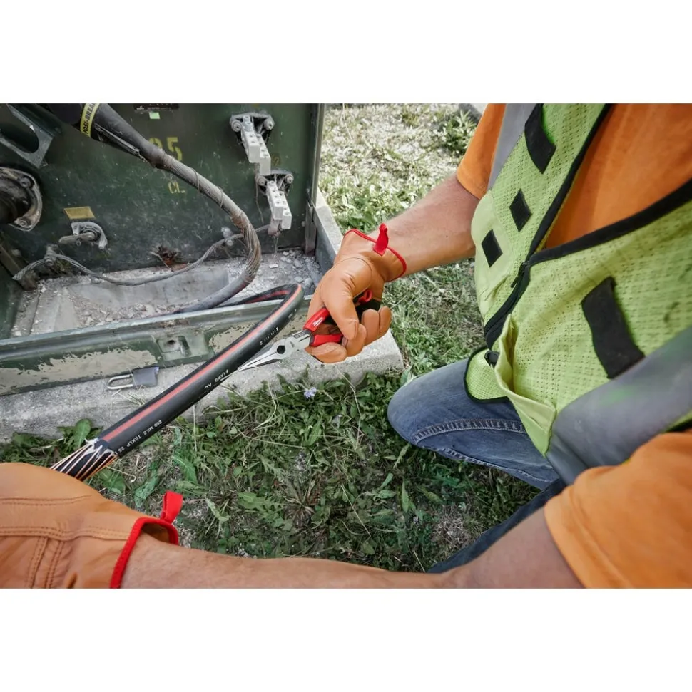 Milwaukee 8" Long Nose Comfort Grip Pliers (USA) MT555