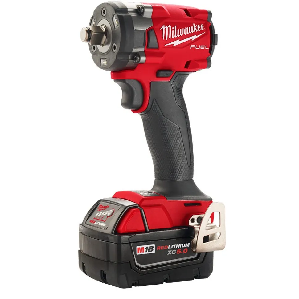 Milwaukee M18 FUEL 1/2 " Compact Impact Wrench w/ Friction Ring Kit 2855-22R