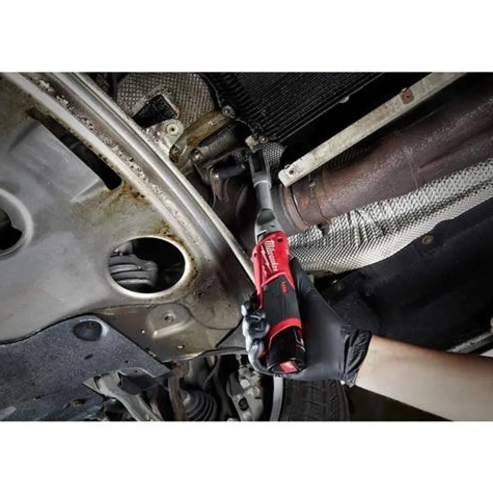 Milwaukee M12 FUEL 3/8" Extended Reach Ratchet 2.0Ah Kit 2560-21