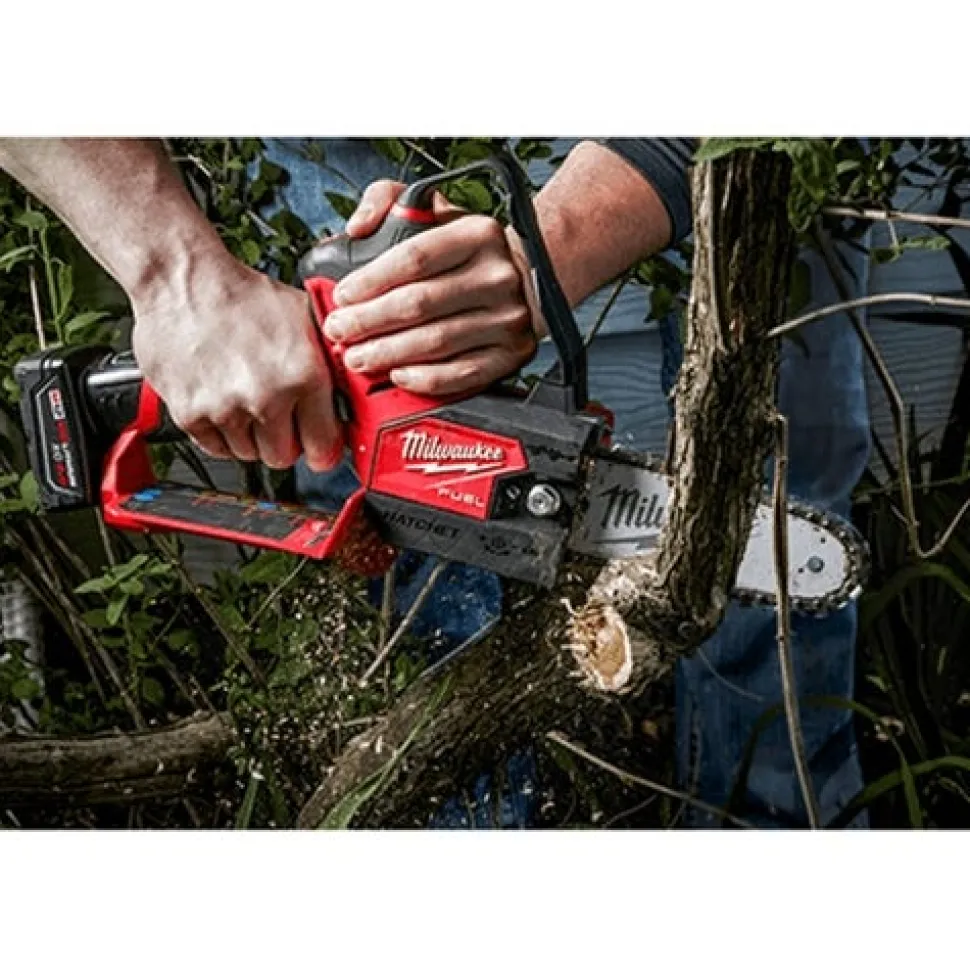 Milwaukee M12 FUEL HATCHET 6" Pruning Saw (Tool-Only) 2527-20