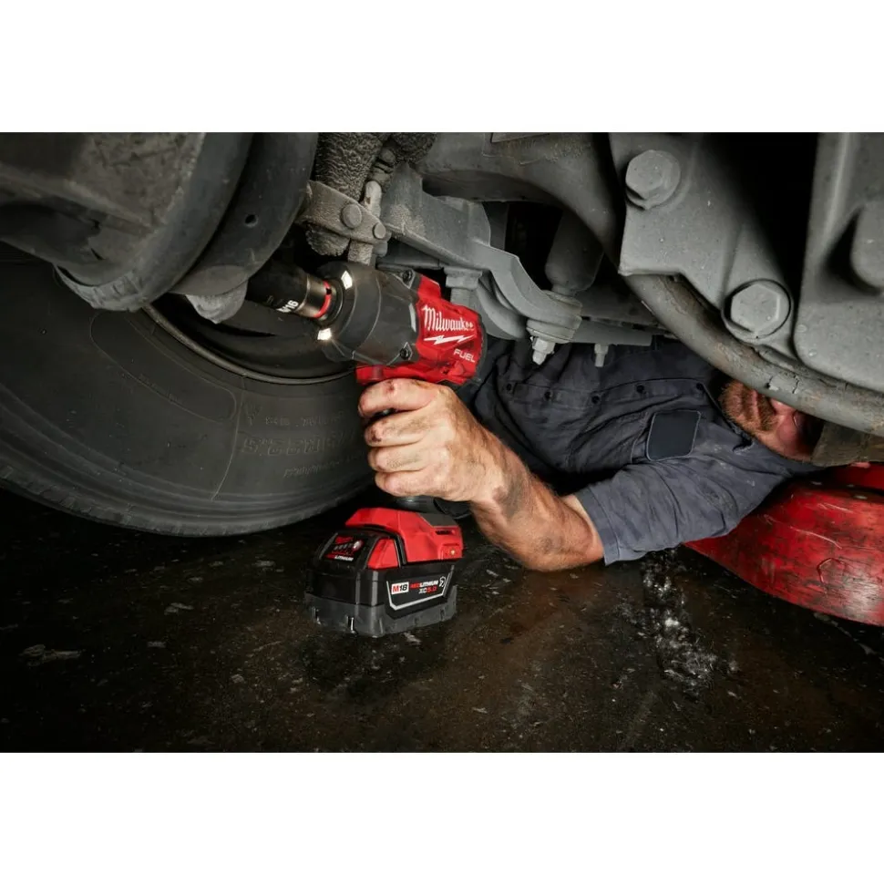 Milwaukee M18 FUEL 1/2" HTIW & 3/8" MTIW Automotive Combo Kit 3010-22