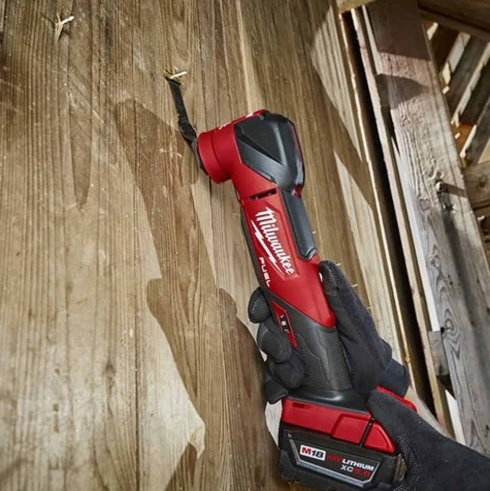 Milwaukee M18 FUEL Oscillating Multi-Tool Kit 2836-21