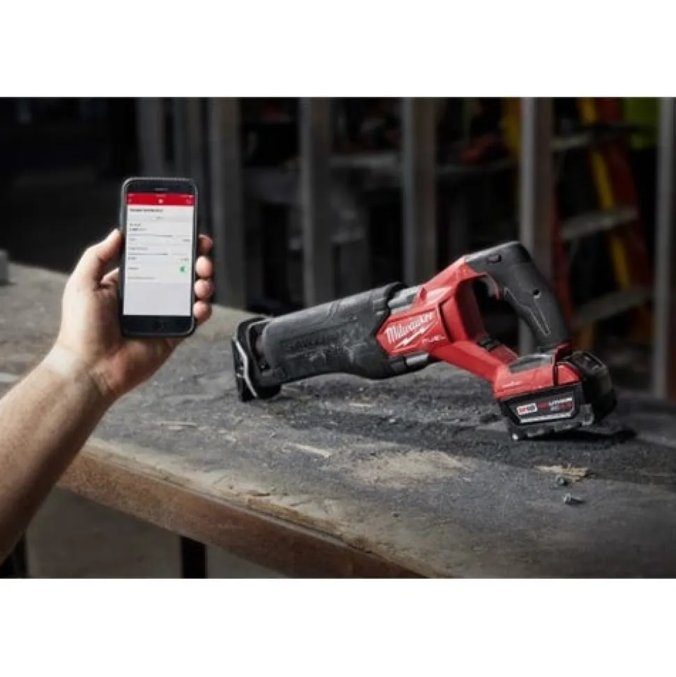 Milwaukee M18 FUEL SAWZALL Recip Saw with ONE KEY - 1 Battery XC5.0 Kit 2822-22