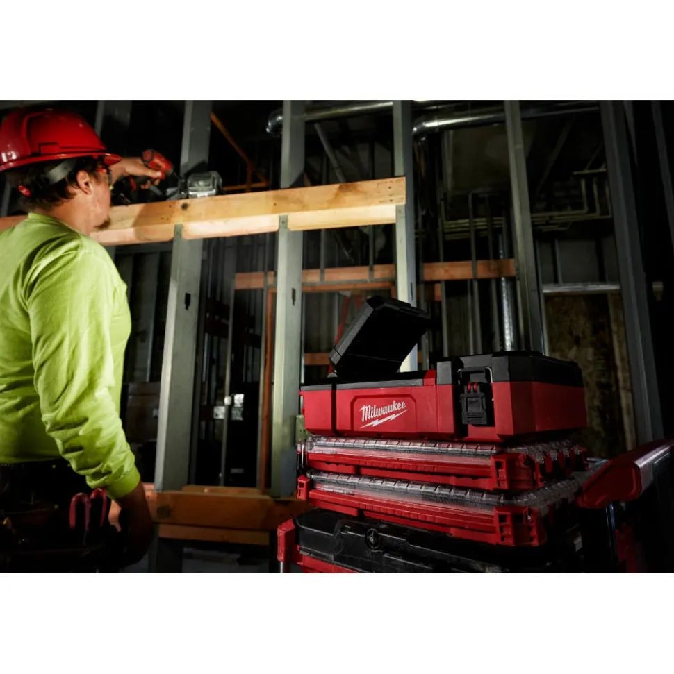 Milwaukee M12 PACKOUT Flood Light w/ USB Charging 1400 Lumens 2356-20