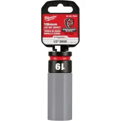 Milwaukee SHOCKWAVE Impact Duty 1/2" Drive 19MM Metric Lug Nut Wheel Socket 49-66-7804