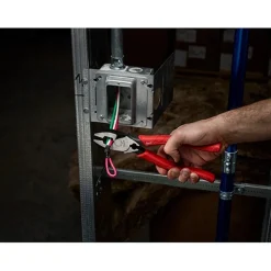Milwaukee Tools 9