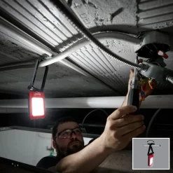 Milwaukee Tools Low-Profile Magnetic Task Light USB Rechargeable 500 Lumens 2013R