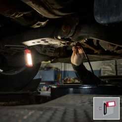 Milwaukee Tools Low-Profile Magnetic Task Light USB Rechargeable 500 Lumens 2013R
