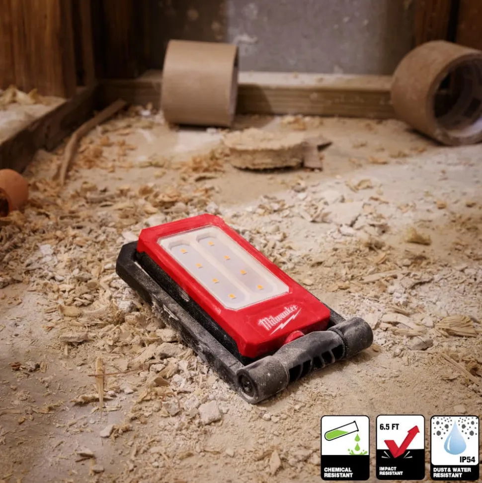 Milwaukee Tools Low-Profile Magnetic Task Light USB Rechargeable 500 Lumens 2013R