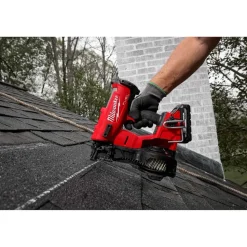 Milwaukee Tools M18 FUEL Coil Roofing Nailer Kit 2909-21