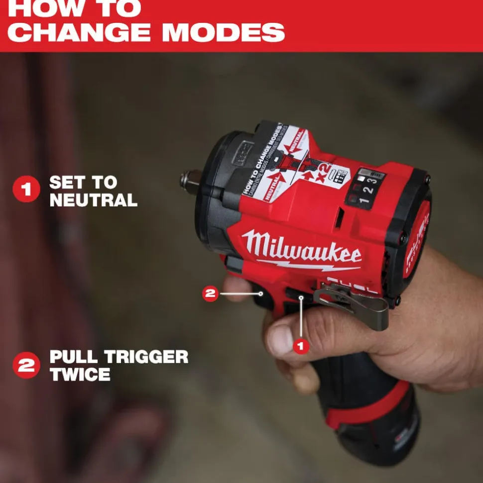 Milwaukee Tools M12 FUEL Stubby 3/8" Impact Wrench 550 Ft-Lbs Kit 2562-21